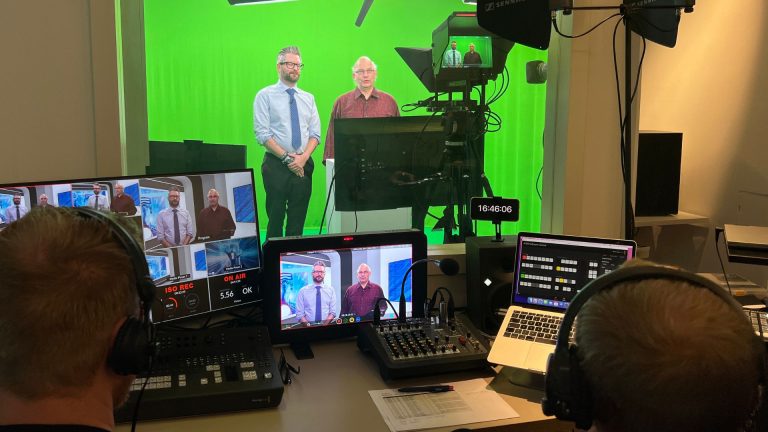 Bild Referenzen Heise